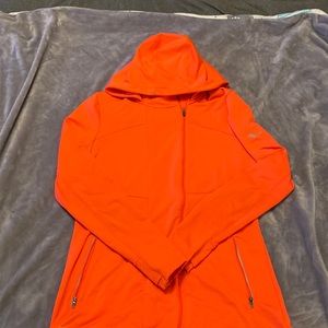 Saucony brand, lightweight women’s workout jacket.